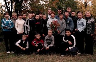 2003 год: Выпускники Основной общеобразовательной школы города Мариинского Посада